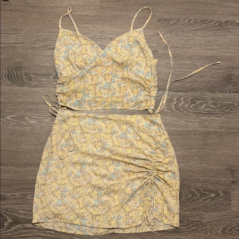 Skirt and shirt co ord. Can be sold separately